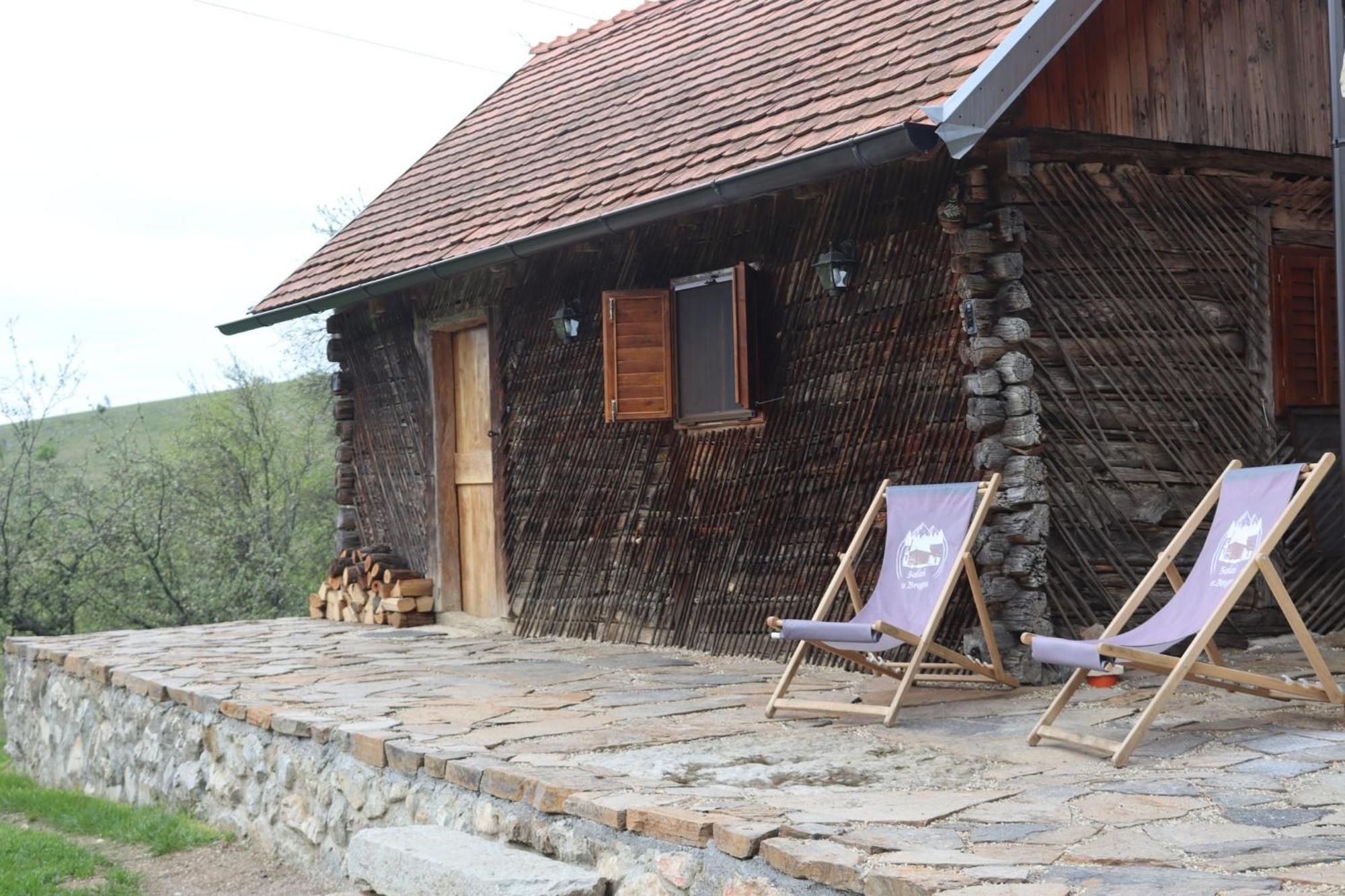 Salas U Bregu In Cheile Carasului Crasova 외부 사진